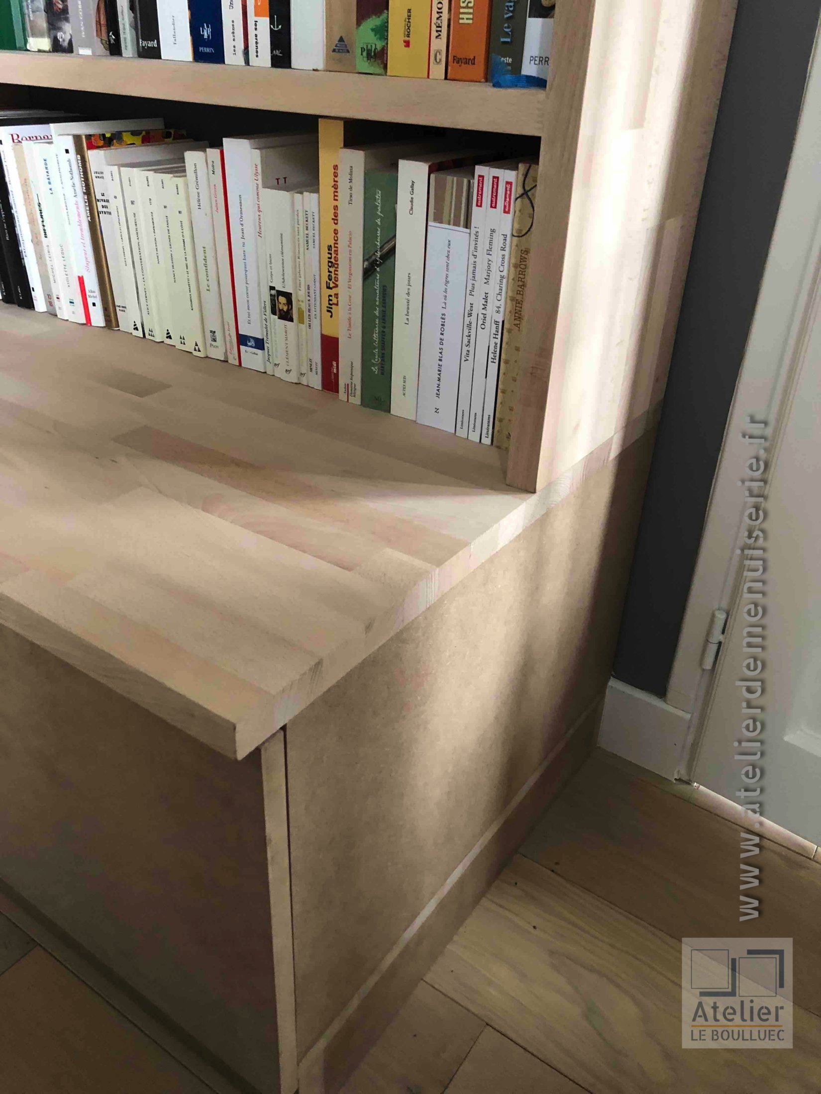 2018 04 Bibliothèque En Lamellé Collé Abouté Hêtre - Détail 2