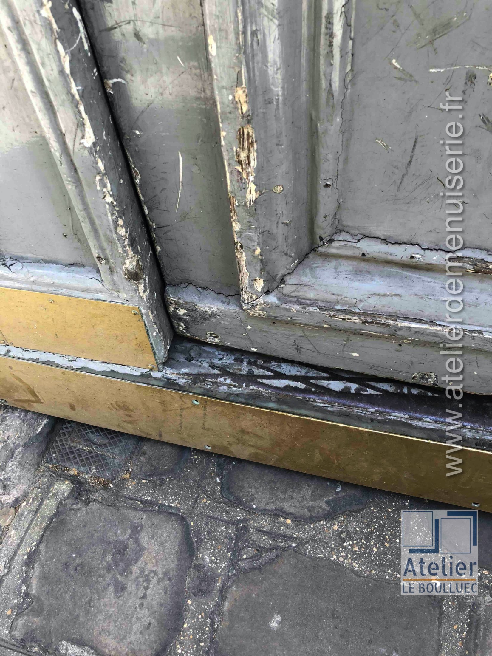 2020 01 Porte Cochère 4 Rue Chauveau Lagarde Paris 8 - P01 - Vue Ext Détail Avant Travaux