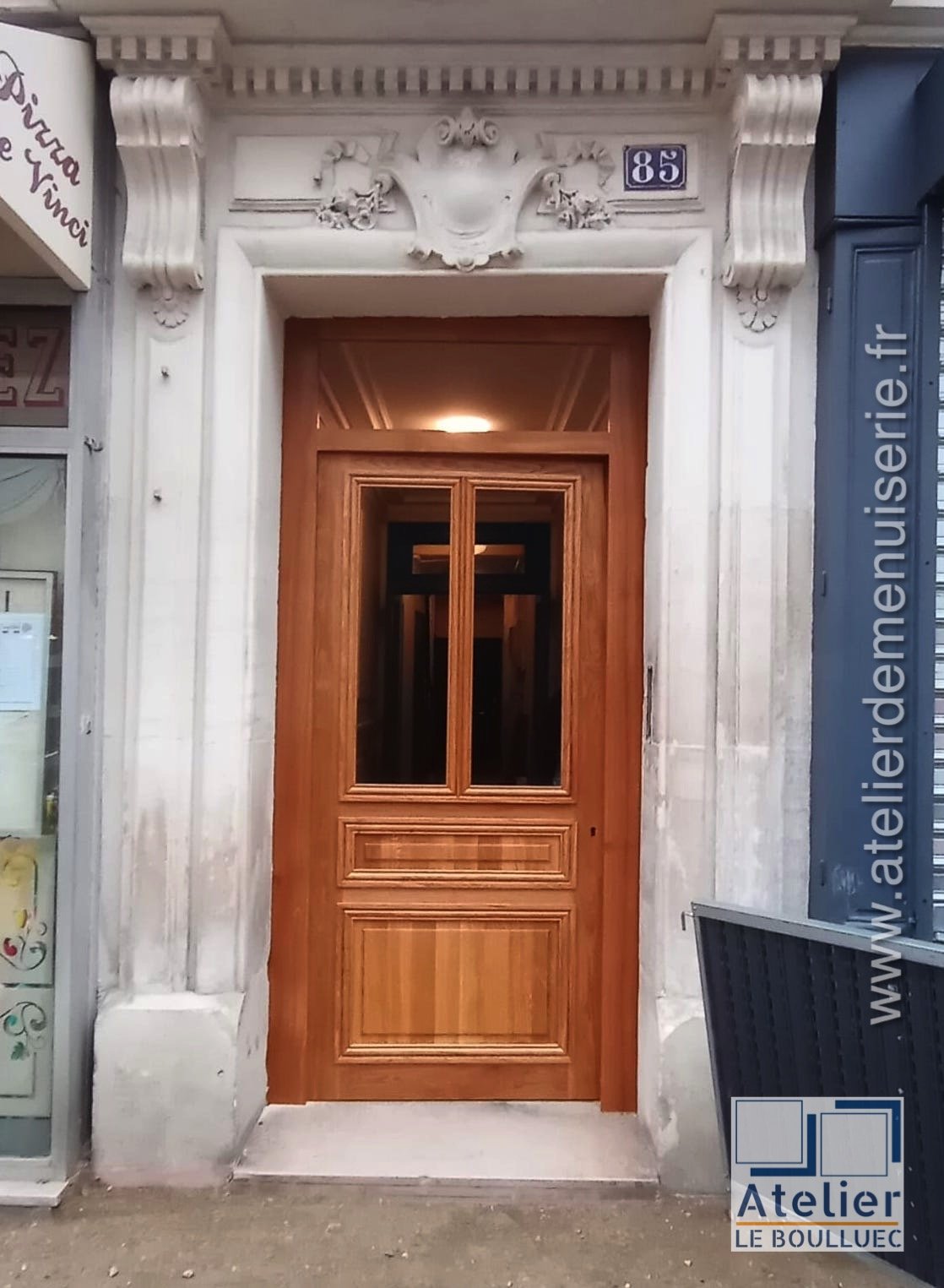 2022 10 Porte Sur Rue 85 Rue Mademoiselle P2 En Cours De Pose