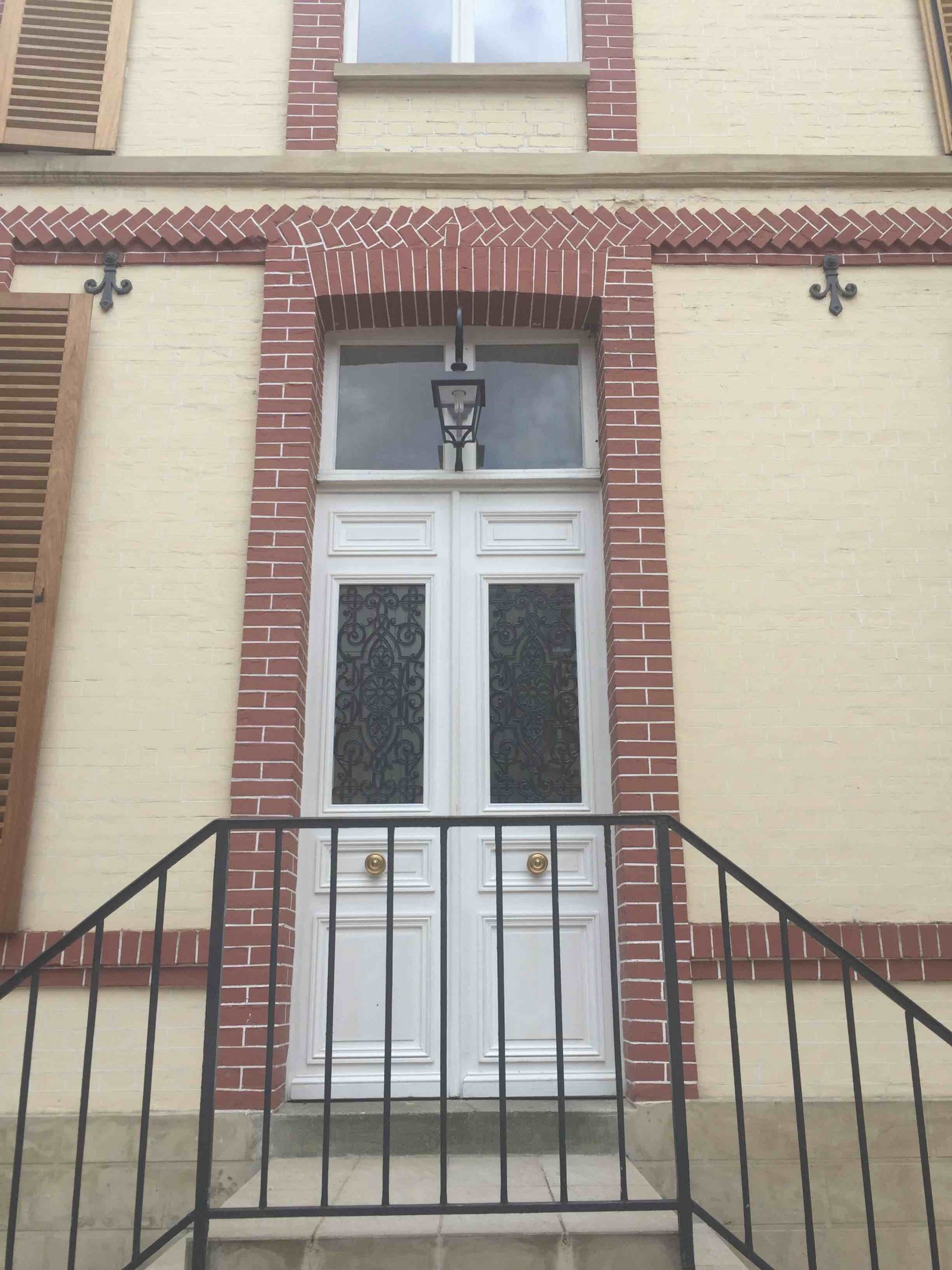 Porte Chêne À Grille Ancienne 109 Rue Du Dessous Des Berges 5