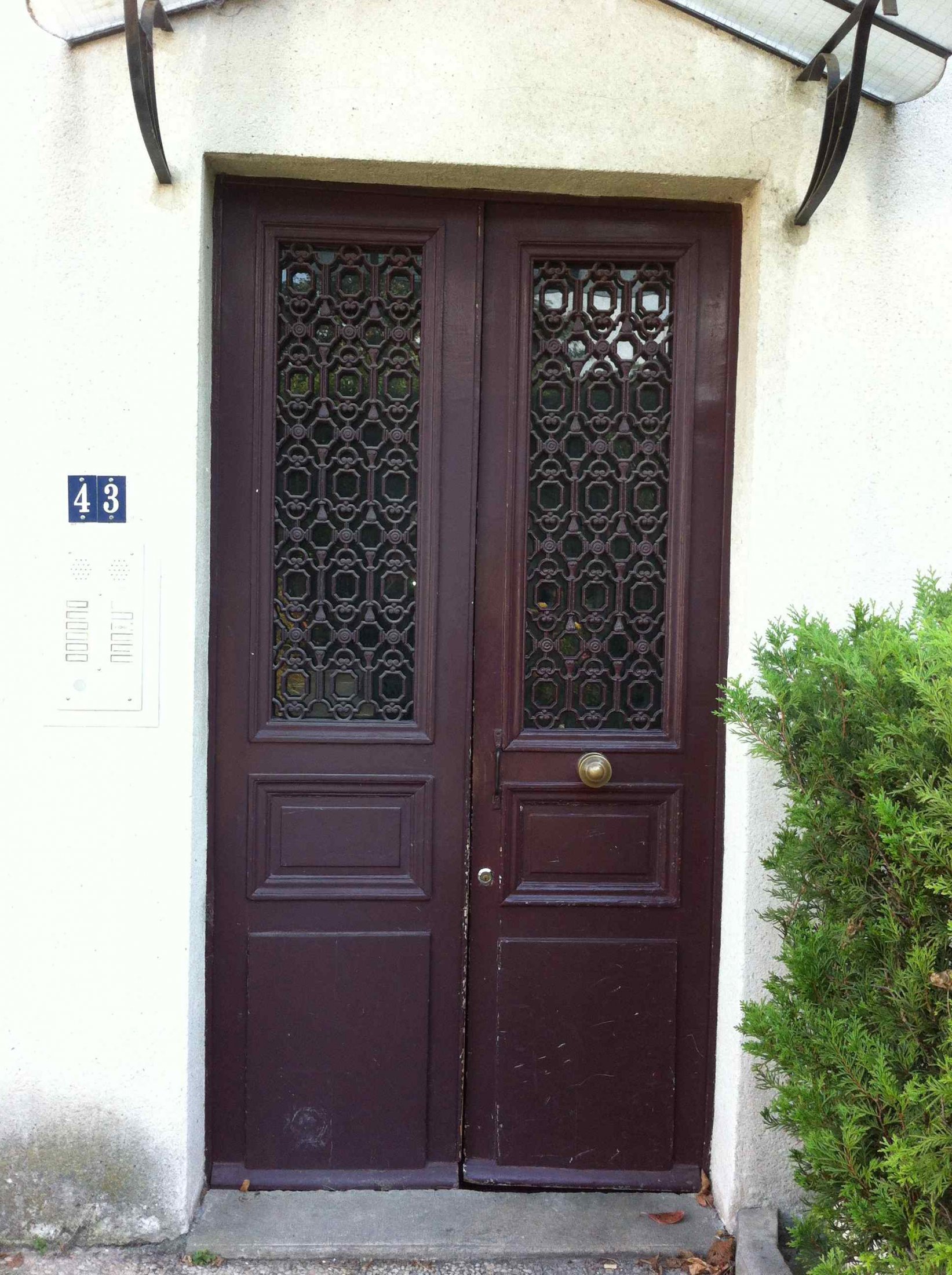 Porte Sur Rue Corbeilller 0 Tiercée Chêne Avec Grilles Avant Remplacement