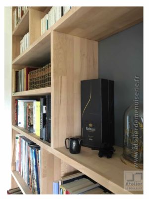 2018 04 BIBLIOTHÈQUE EN LAMELLÉ COLLÉ ABOUTÉ HÊTRE RESULTAT