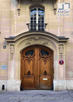 PORTE COCHERE 9 RUE DE MILAN PARIS 9