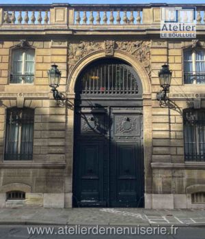 PORTE COCHERE DE DROITE 55 RUE DU FBG ST HONORE (PALAIS DE L\'ELYSEE) PARIS 8