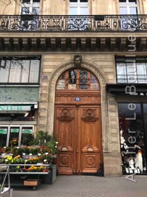 Porte Monumentale Avec Baie D’entresol 12 Quai De La Mégisserie - Paris 1er