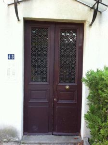 Porte Sur Rue Corbeilller 0 Tiercée Chêne Avec Grilles Avant Remplacement